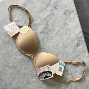 Maidenform backless 34C bra. Never worn with tags.
